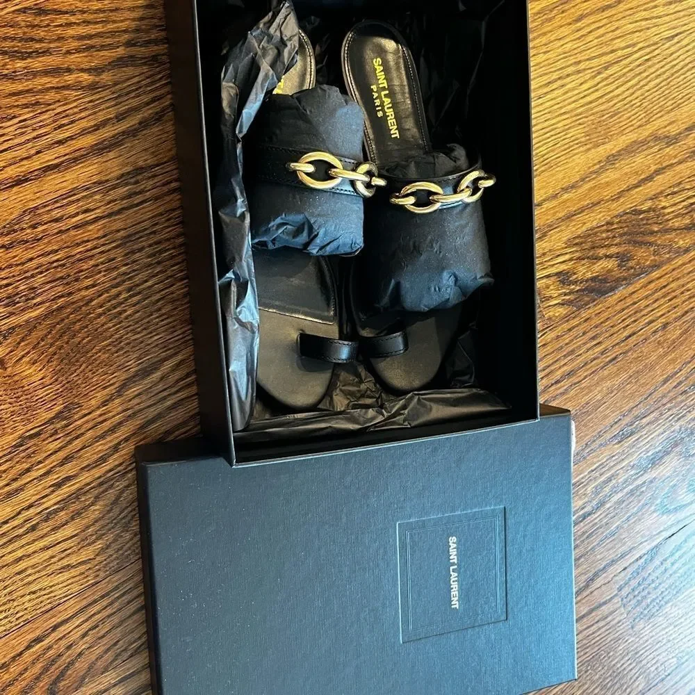Saint Laurent Women's Black Sandals - Picture 9 of 9